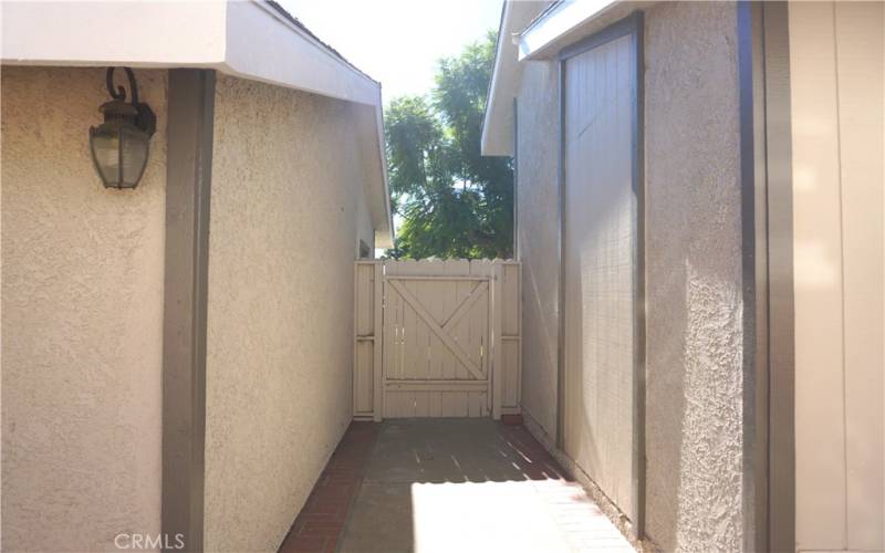 space between house and garage