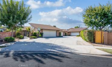 2079 W Calimyrna Avenue 102, Fresno, California 93711, 2 Bedrooms Bedrooms, ,2 BathroomsBathrooms,Residential,Buy,2079 W Calimyrna Avenue 102,FR24227095