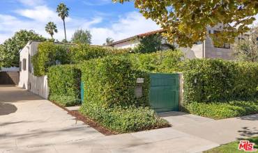 343 N Citrus Avenue, Los Angeles, California 90036, 3 Bedrooms Bedrooms, ,2 BathroomsBathrooms,Residential Lease,Rent,343 N Citrus Avenue,24459057