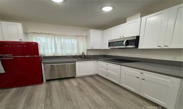 209 N Serrano Avenue, Los Angeles, California 90004, 2 Bedrooms Bedrooms, ,2 BathroomsBathrooms,Residential Lease,Rent,209 N Serrano Avenue,SR24227213