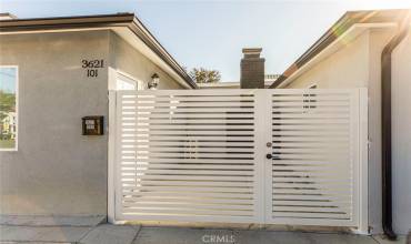 3621 W Victory Blvd. 101, Burbank, California 91505, 1 Bedroom Bedrooms, ,1 BathroomBathrooms,Residential Lease,Rent,3621 W Victory Blvd. 101,GD24227203