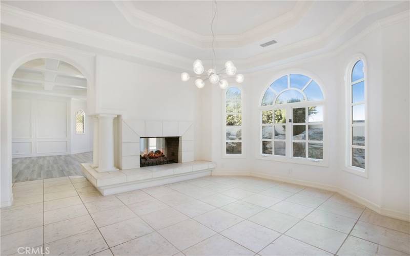 Breakfast nook off kitchen