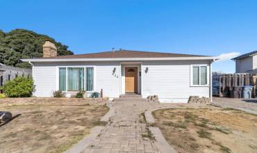 622 Rochex Avenue, Salinas, California 93906, 2 Bedrooms Bedrooms, ,1 BathroomBathrooms,Residential,Buy,622 Rochex Avenue,ML81985682