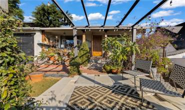 4553 Zane, Los Angeles, California 90032, 2 Bedrooms Bedrooms, ,1 BathroomBathrooms,Residential,Buy,4553 Zane,SR24226584