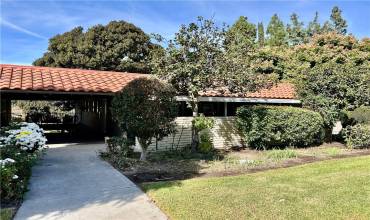 2114 Via Puerta P, Laguna Woods, California 92637, 2 Bedrooms Bedrooms, ,2 BathroomsBathrooms,Residential,Buy,2114 Via Puerta P,OC24215953