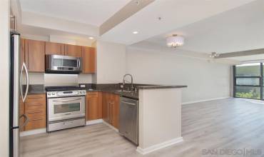 350 11th Ave 522, San Diego, California 92101, 1 Bedroom Bedrooms, ,1 BathroomBathrooms,Residential Lease,Rent,350 11th Ave 522,240026070SD