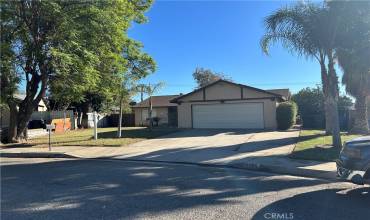 3085 17th Street, Highland, California 92346, 4 Bedrooms Bedrooms, ,2 BathroomsBathrooms,Residential,Buy,3085 17th Street,IV24227789