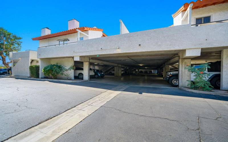 Garage parking