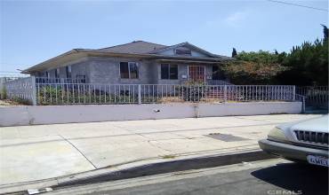 1118 N Virgil Avenue, Los Angeles, California 90029, 4 Bedrooms Bedrooms, ,2 BathroomsBathrooms,Residential Income,Buy,1118 N Virgil Avenue,GD24225583