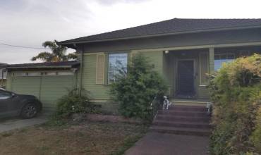 12 Stanford Street, Watsonville, California 95076, 3 Bedrooms Bedrooms, ,1 BathroomBathrooms,Residential,Buy,12 Stanford Street,ML81985727