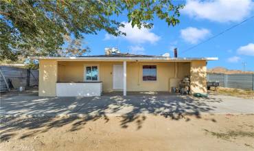 10394 Baker Road, Lucerne Valley, California 92356, 3 Bedrooms Bedrooms, ,1 BathroomBathrooms,Residential,Buy,10394 Baker Road,HD24227509