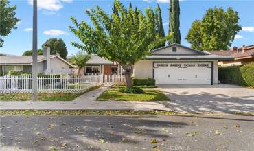 25123 Markel Drive, Newhall, California 91321, 4 Bedrooms Bedrooms, ,Residential,Buy,25123 Markel Drive,OC24227684