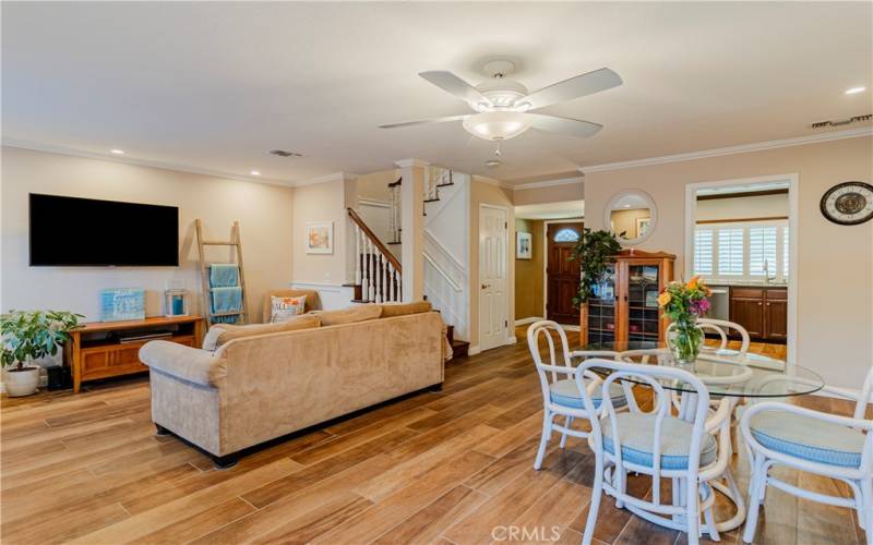 Living Room, nice floorplan, coat closet by entry, crown moulding throughout