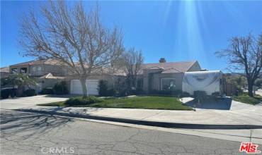 2714 Cloverdale Court, Palmdale, California 93551, 3 Bedrooms Bedrooms, ,2 BathroomsBathrooms,Residential,Buy,2714 Cloverdale Court,24373775