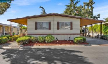 29501 Sandburg Way, Hayward, California 94544, 2 Bedrooms Bedrooms, ,2 BathroomsBathrooms,Manufactured In Park,Buy,29501 Sandburg Way,41078231