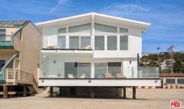 21460 Pacific Coast Highway, Malibu, California 90265, 3 Bedrooms Bedrooms, ,3 BathroomsBathrooms,Residential Lease,Rent,21460 Pacific Coast Highway,24460415