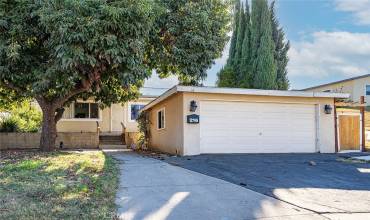 216 S Walnut Avenue, Placentia, California 92870, 3 Bedrooms Bedrooms, ,1 BathroomBathrooms,Residential,Buy,216 S Walnut Avenue,CV24111765