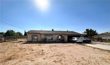 9866 Cottonwood Avenue, Hesperia, California 92345, 3 Bedrooms Bedrooms, ,2 BathroomsBathrooms,Residential,Buy,9866 Cottonwood Avenue,WS24160348