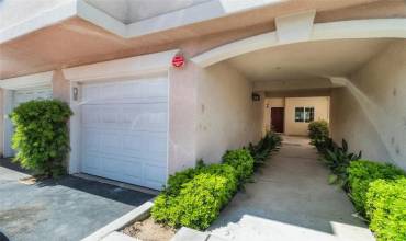 93 Kansas Street 506, Redlands, California 92373, 3 Bedrooms Bedrooms, ,2 BathroomsBathrooms,Residential Lease,Rent,93 Kansas Street 506,SW24221145