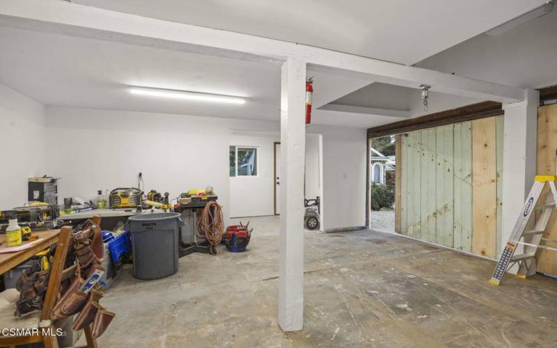 Lookout Garage Interior 2