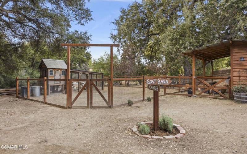 Lookout Barn and Coop