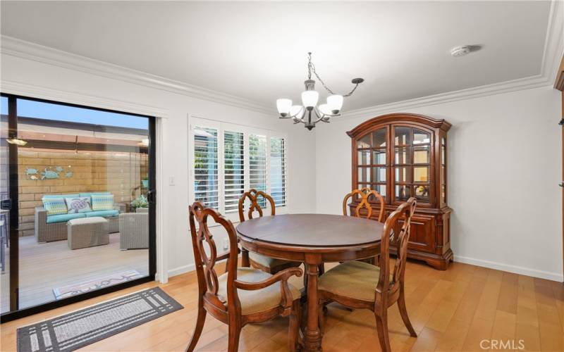 Large dining adjacent to the living room and kitchen