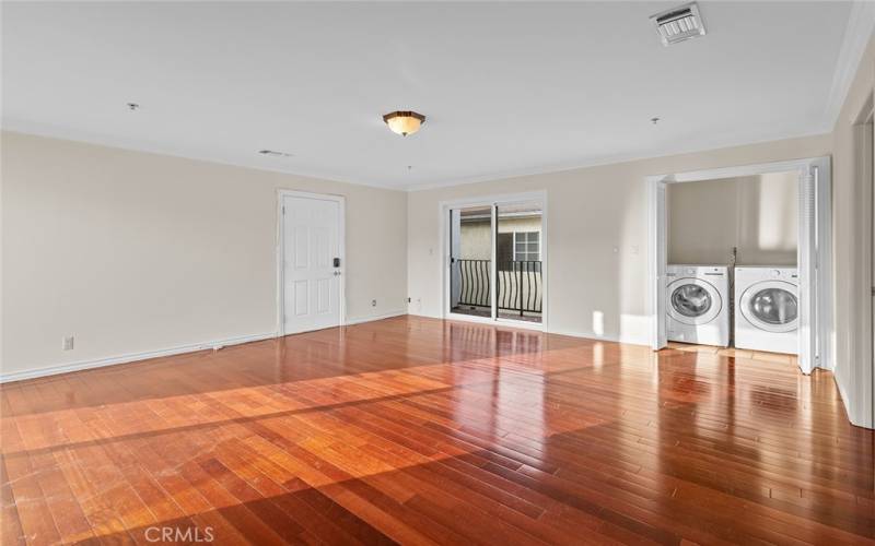 Living Room/Dining Room