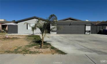 5312 Oswell Park Drive, Bakersfield, California 93307, 3 Bedrooms Bedrooms, ,2 BathroomsBathrooms,Residential,Buy,5312 Oswell Park Drive,SR24228682