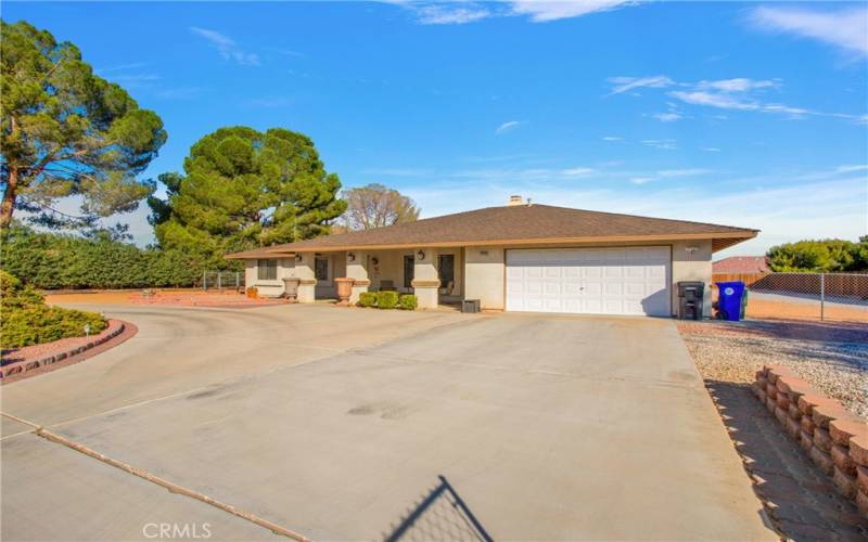 Huge Driveway and 2 Car Garage