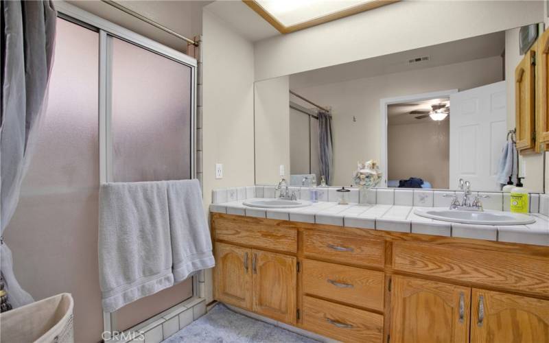 Executive Bathroom