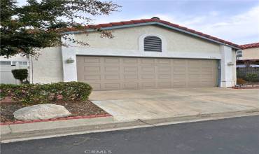 9746 Woodleaf Drive, Rancho Cucamonga, California 91701, 3 Bedrooms Bedrooms, ,2 BathroomsBathrooms,Residential,Buy,9746 Woodleaf Drive,TR24225209