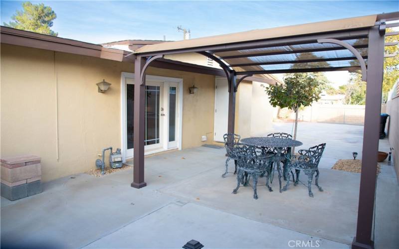 INVITING PATIO