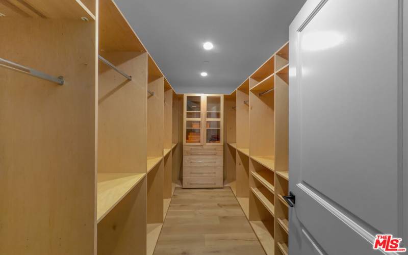 Primary Walk in closet