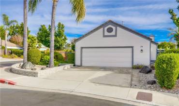 24 Aspen Creek Lane, Laguna Hills, California 92653, 3 Bedrooms Bedrooms, ,2 BathroomsBathrooms,Residential,Buy,24 Aspen Creek Lane,OC24223772