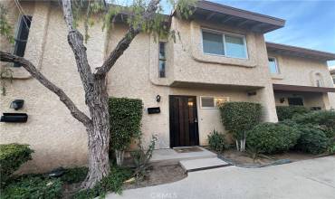 13701 Hubbard Street 30, Sylmar, California 91342, 2 Bedrooms Bedrooms, ,2 BathroomsBathrooms,Residential Lease,Rent,13701 Hubbard Street 30,SR24229241