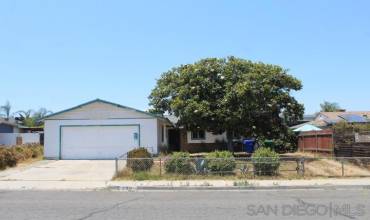 236 S Royal Oak Dr, San Diego, California 92114, 3 Bedrooms Bedrooms, ,2 BathroomsBathrooms,Residential,Buy,236 S Royal Oak Dr,240026155SD