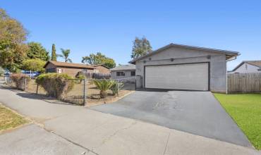 4931 Stephanie Place, Oceanside, California 92057, 4 Bedrooms Bedrooms, ,2 BathroomsBathrooms,Residential,Buy,4931 Stephanie Place,NDP2409797