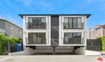 1211 S Sherbourne Drive 1, Los Angeles, California 90035, 3 Bedrooms Bedrooms, ,Residential Lease,Rent,1211 S Sherbourne Drive 1,24461061