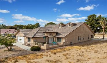 15084 Blue Grass Drive, Helendale, California 92342, 4 Bedrooms Bedrooms, ,2 BathroomsBathrooms,Residential,Buy,15084 Blue Grass Drive,HD24229314