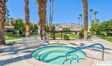 5301 E Waverly Drive 165, Palm Springs, California 92264, 2 Bedrooms Bedrooms, ,1 BathroomBathrooms,Residential,Buy,5301 E Waverly Drive 165,24461171