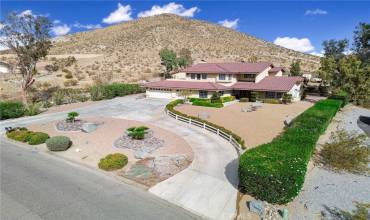 18032 Ohna Road, Apple Valley, California 92307, 5 Bedrooms Bedrooms, ,3 BathroomsBathrooms,Residential,Buy,18032 Ohna Road,CV24227719