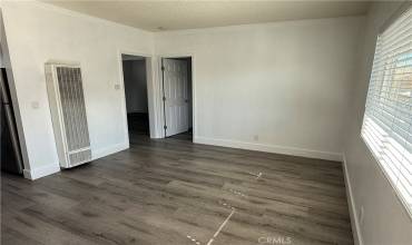 2461 Linden Avenue 5, Long Beach, California 90806, 2 Bedrooms Bedrooms, ,1 BathroomBathrooms,Residential Lease,Rent,2461 Linden Avenue 5,SR24228434