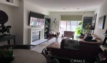 14412 Killion Street 106, Sherman Oaks, California 91401, 3 Bedrooms Bedrooms, ,3 BathroomsBathrooms,Residential Lease,Rent,14412 Killion Street 106,SR24229598