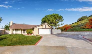 28825 Elm Court, Saugus, California 91390, 3 Bedrooms Bedrooms, ,2 BathroomsBathrooms,Residential,Buy,28825 Elm Court,SR24228734