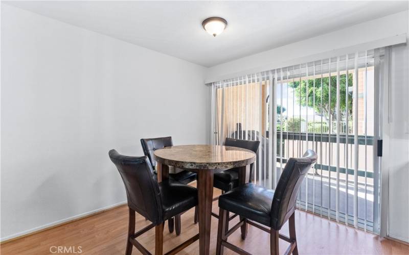 DINING ROOM BETWEEN KITCHEN AND BALCONY