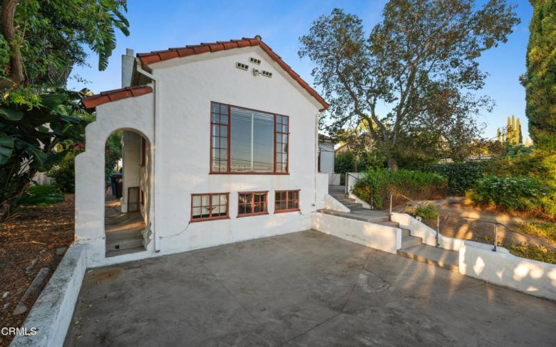 1201 Montecito Dr-5