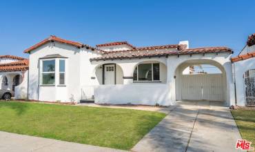 1261 W 80th Street, Los Angeles, California 90044, 4 Bedrooms Bedrooms, ,2 BathroomsBathrooms,Residential,Buy,1261 W 80th Street,24461483