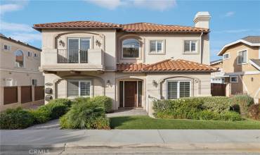 2005 Dufour Avenue A, Redondo Beach, California 90278, 4 Bedrooms Bedrooms, ,2 BathroomsBathrooms,Residential Lease,Rent,2005 Dufour Avenue A,SB24229441