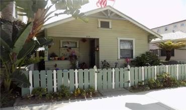 324 9th Street, Huntington Beach, California 92648, 2 Bedrooms Bedrooms, ,1 BathroomBathrooms,Residential Lease,Rent,324 9th Street,OC24229995