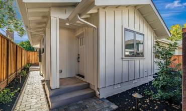 1456 Kentfield Avenue, Redwood City, California 94061, 2 Bedrooms Bedrooms, ,2 BathroomsBathrooms,Residential Lease,Rent,1456 Kentfield Avenue,ML81986060